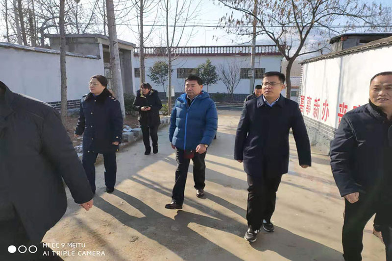 以行動成就愛心 讓溫暖走進家庭 -----山東金科星機電股份有限公司春節(jié)送溫暖活動